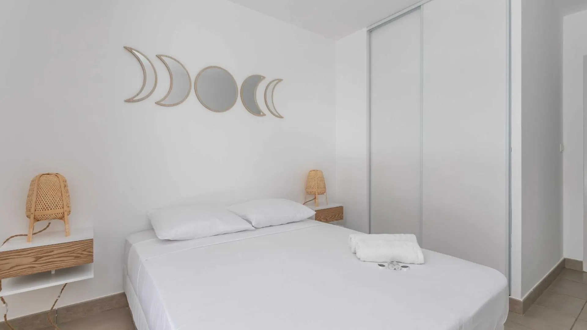 2 Bedroom Apartment With Balcony 10Th Arr Marseille